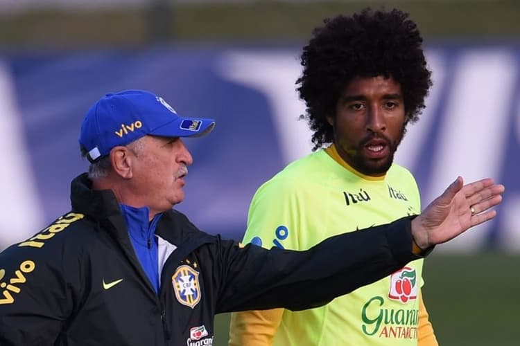 Felipão vive um dilema na véspera da partida contra a Alemanha: definir o substituto de Neymar